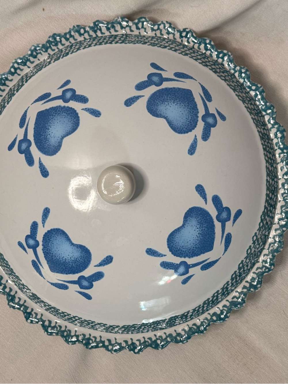 Vintage ABC Distributing Blue Hearts Ceramic Pie Keeper